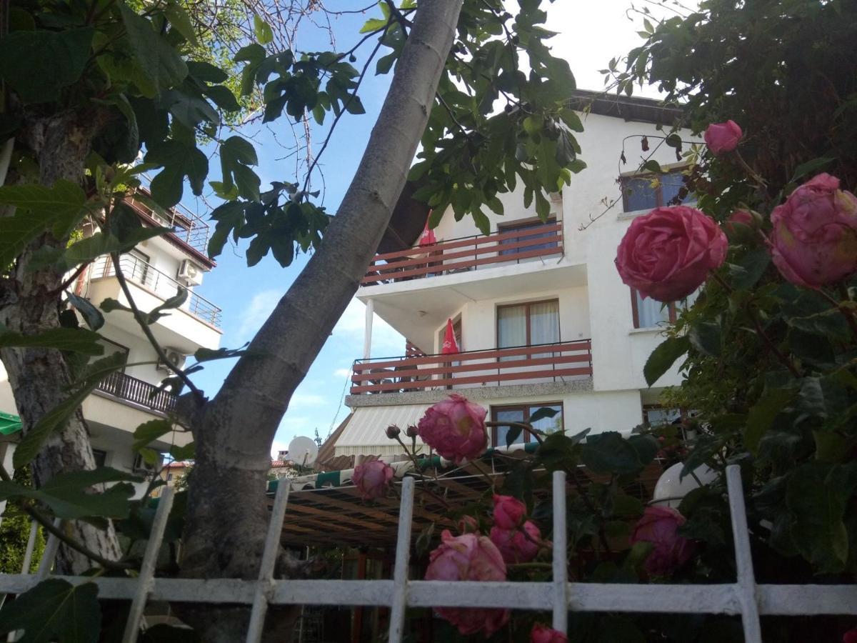 Guesthouse Oasis 希典 外观 照片