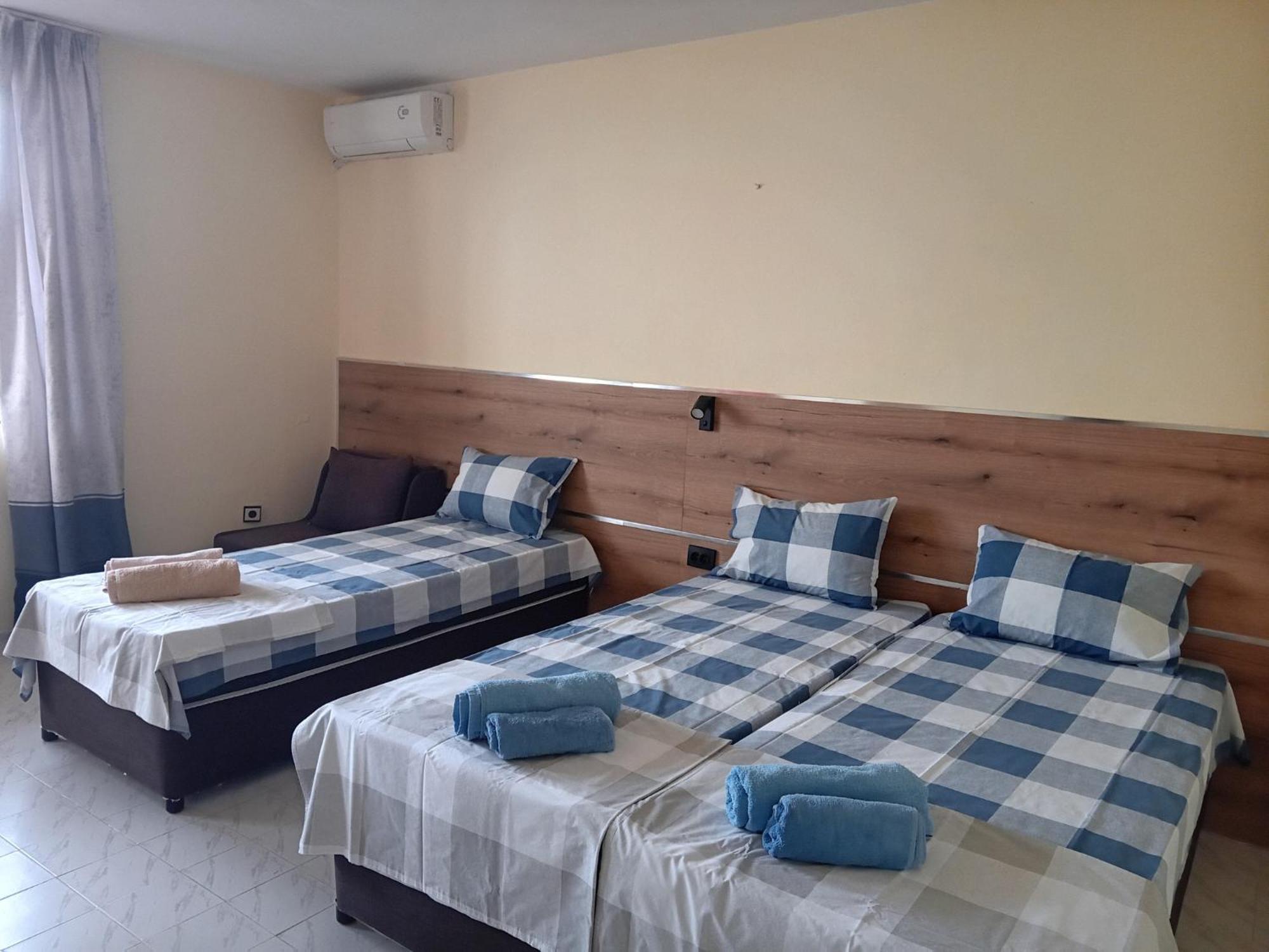 Guesthouse Oasis 希典 外观 照片