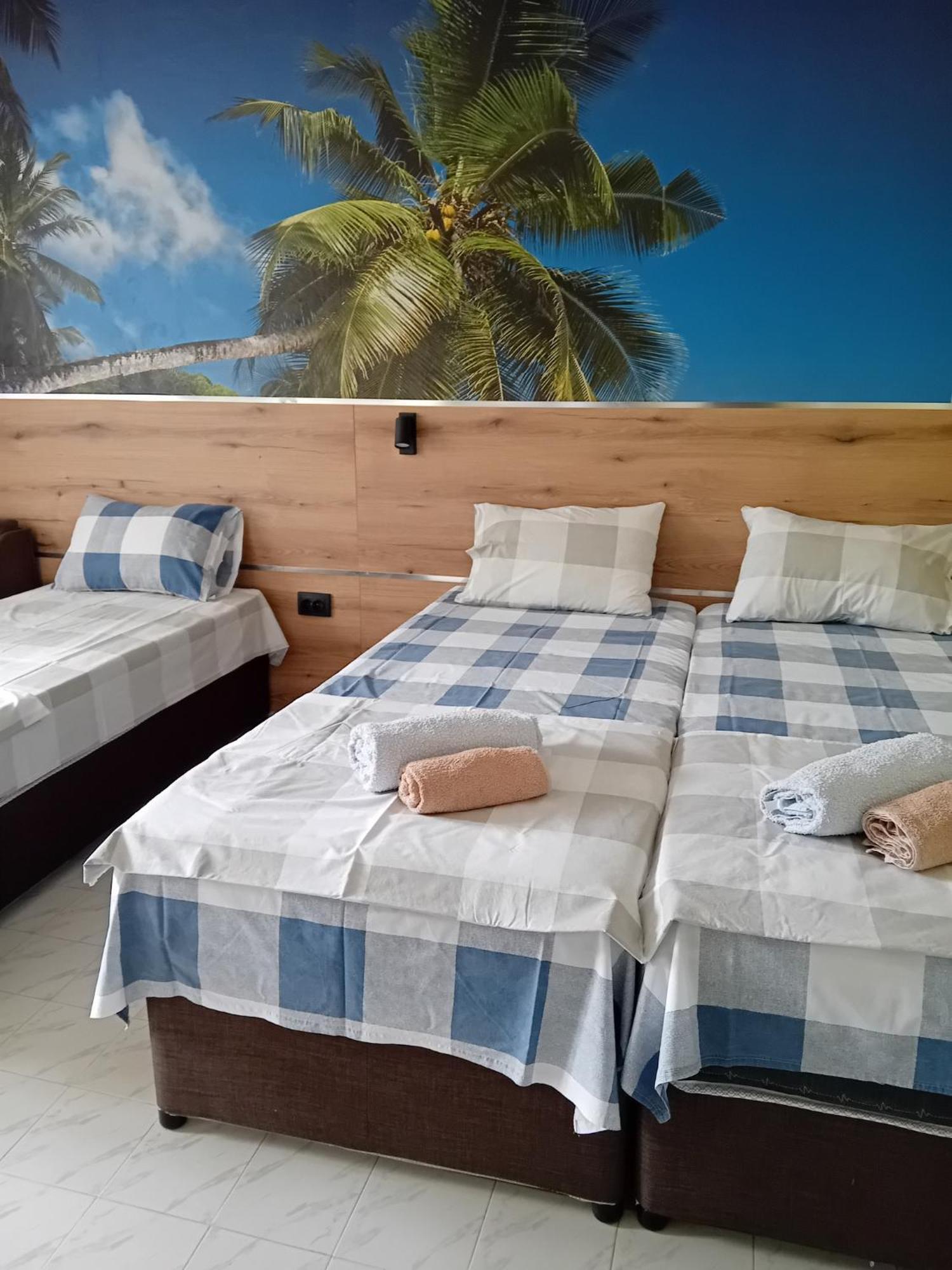 Guesthouse Oasis 希典 外观 照片