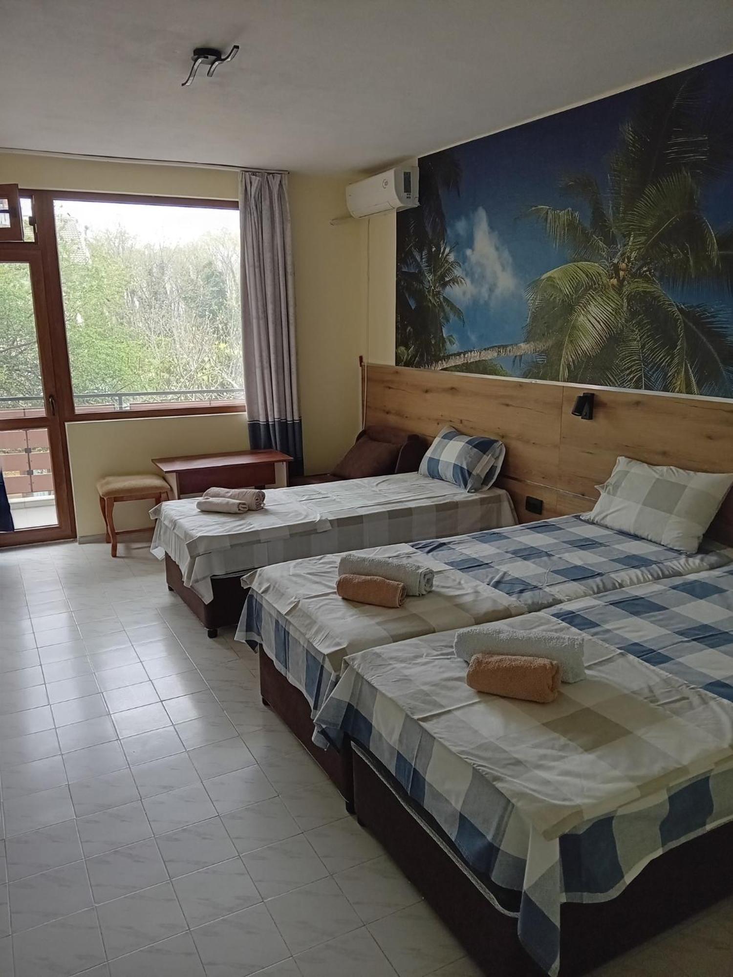 Guesthouse Oasis 希典 外观 照片