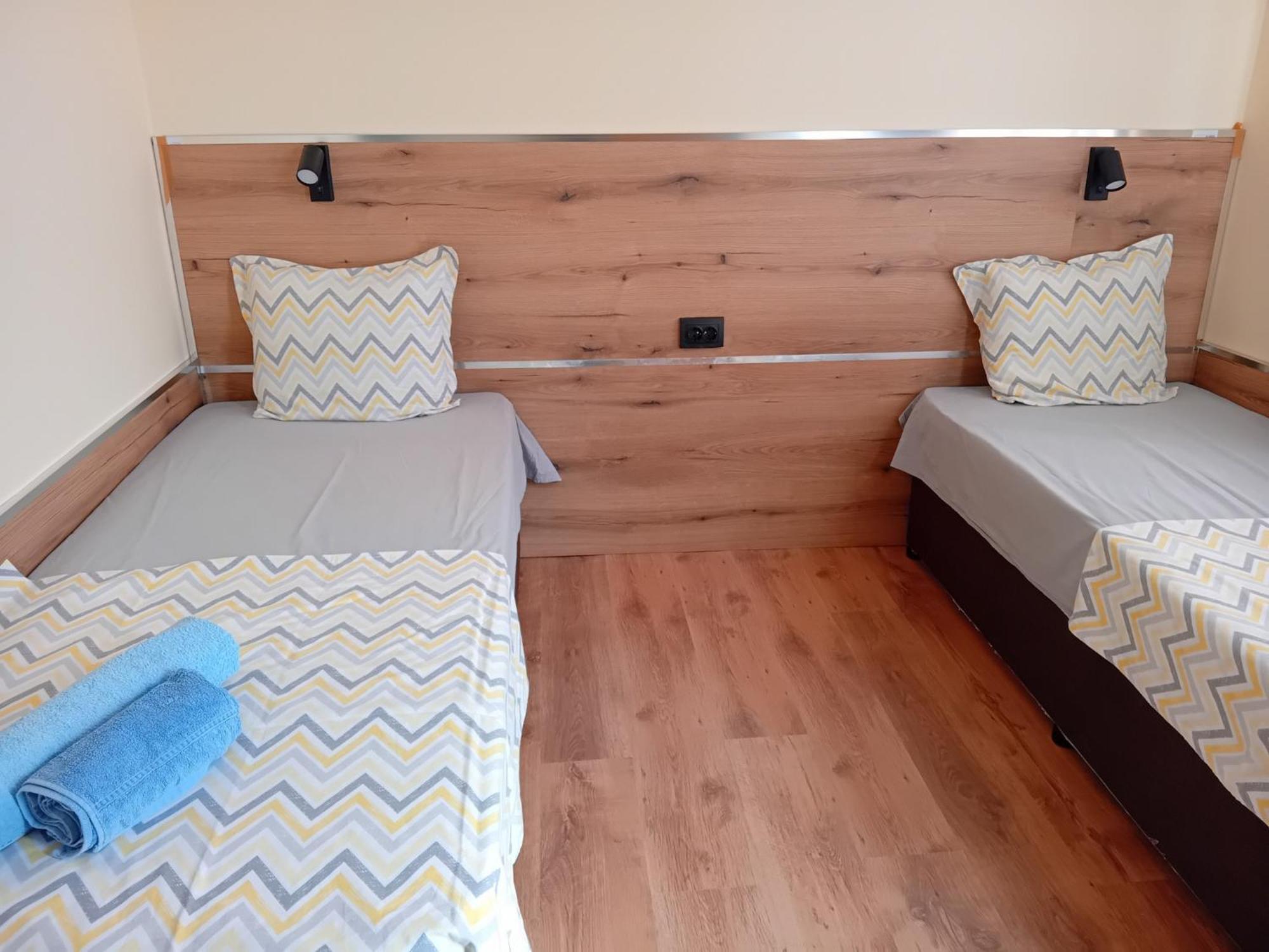 Guesthouse Oasis 希典 外观 照片