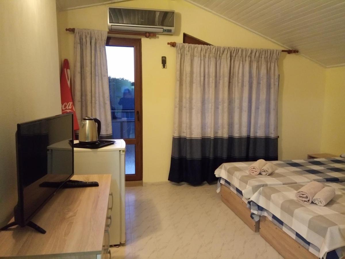 Guesthouse Oasis 希典 外观 照片
